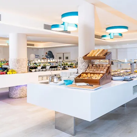 Hovima La Pinta Beachfront Family ホテル 4*