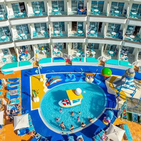 ホテル Hovima La Pinta Beachfront Family アデヘ