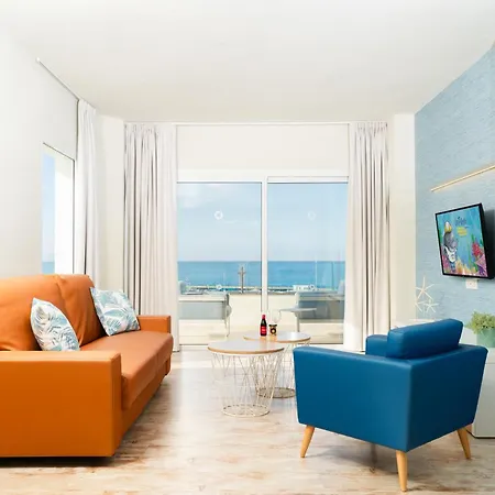 Hovima La Pinta Beachfront Family