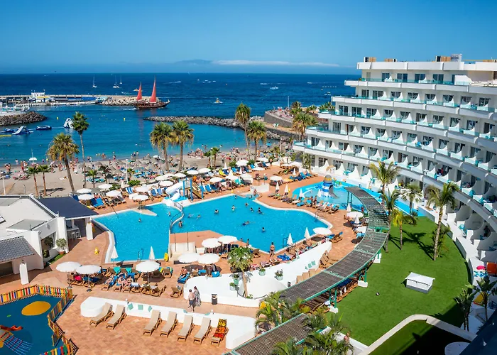 Hovima La Pinta Beachfront Family 4* 아데제