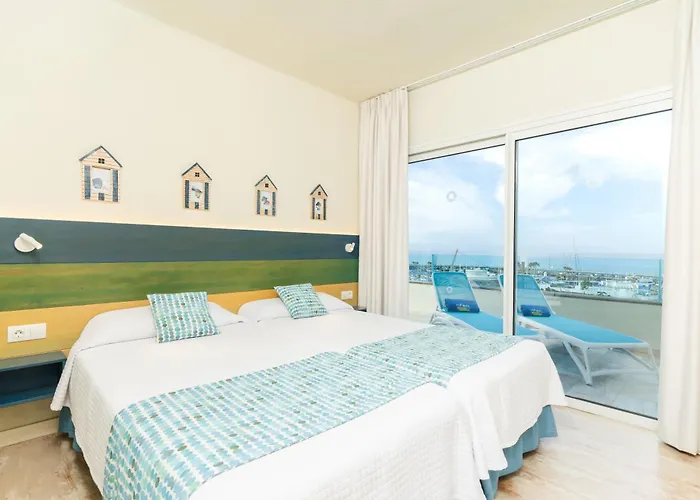 Hotel Hovima La Pinta Beachfront Family