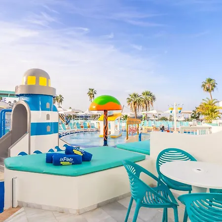 Hovima La Pinta Beachfront Family 4*
