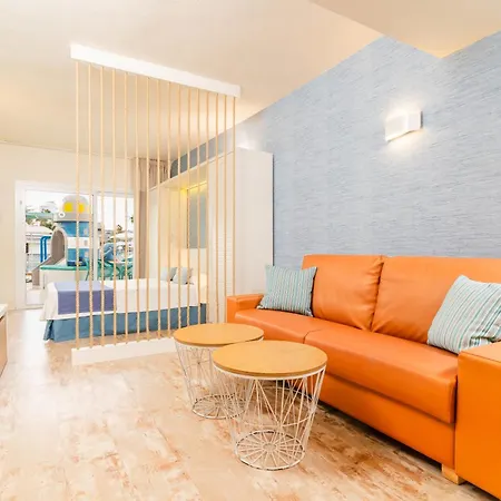 Hovima La Pinta Beachfront Family