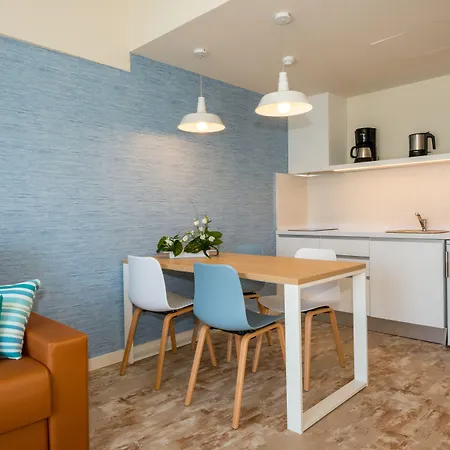 Hovima La Pinta Beachfront Family 아데제