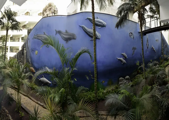 Hovima La Pinta Beachfront Family מלון אדחה