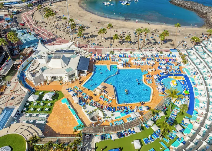 Hovima La Pinta Beachfront Family 4*