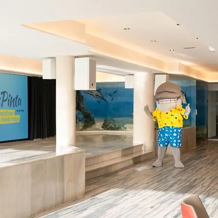 Hovima La Pinta Beachfront Family 4* アデヘ