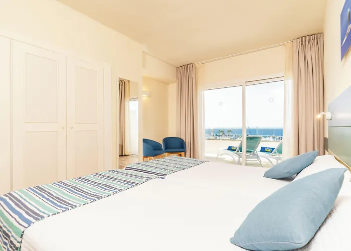 Hovima La Pinta Beachfront Family Hotel